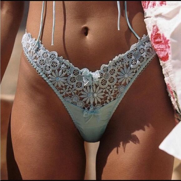 For Love and Lemons Flower thong in Blue Size XXS NWOT - Picture 1 of 8